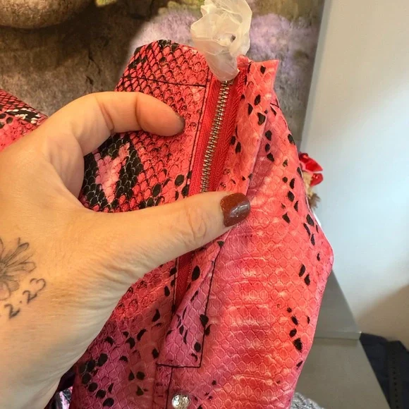 Guess python Natalia Jacket - Picture 14 of 16